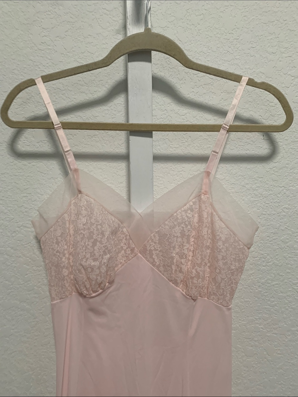 Vintage Light Pink Lace-Trim Slip Dress - Picture 2 of 9